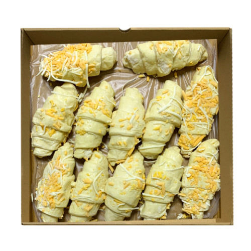 Croissant Cheese Medium